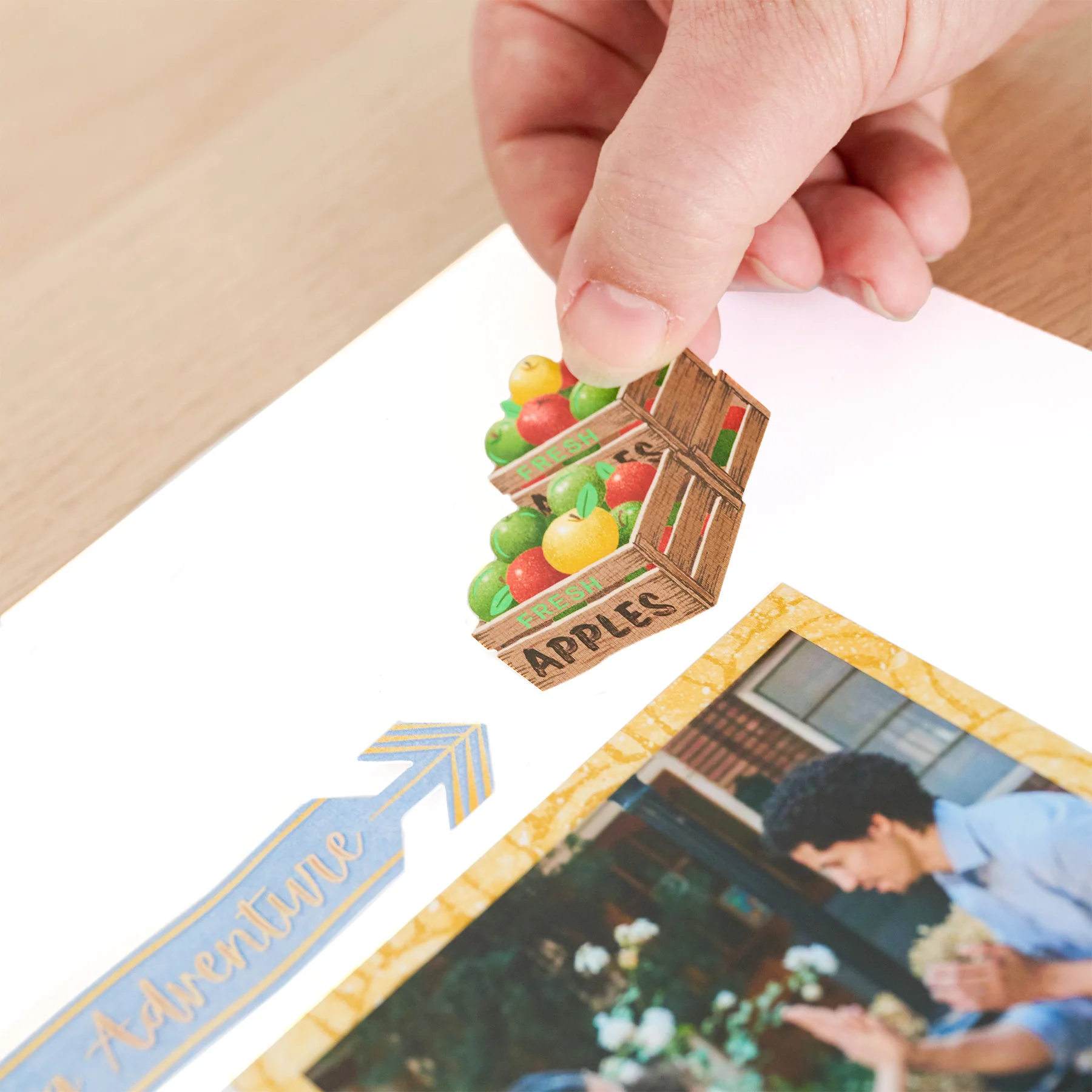 Harvest Happiness Foiled Embellishments (1/pk) - Image 2
